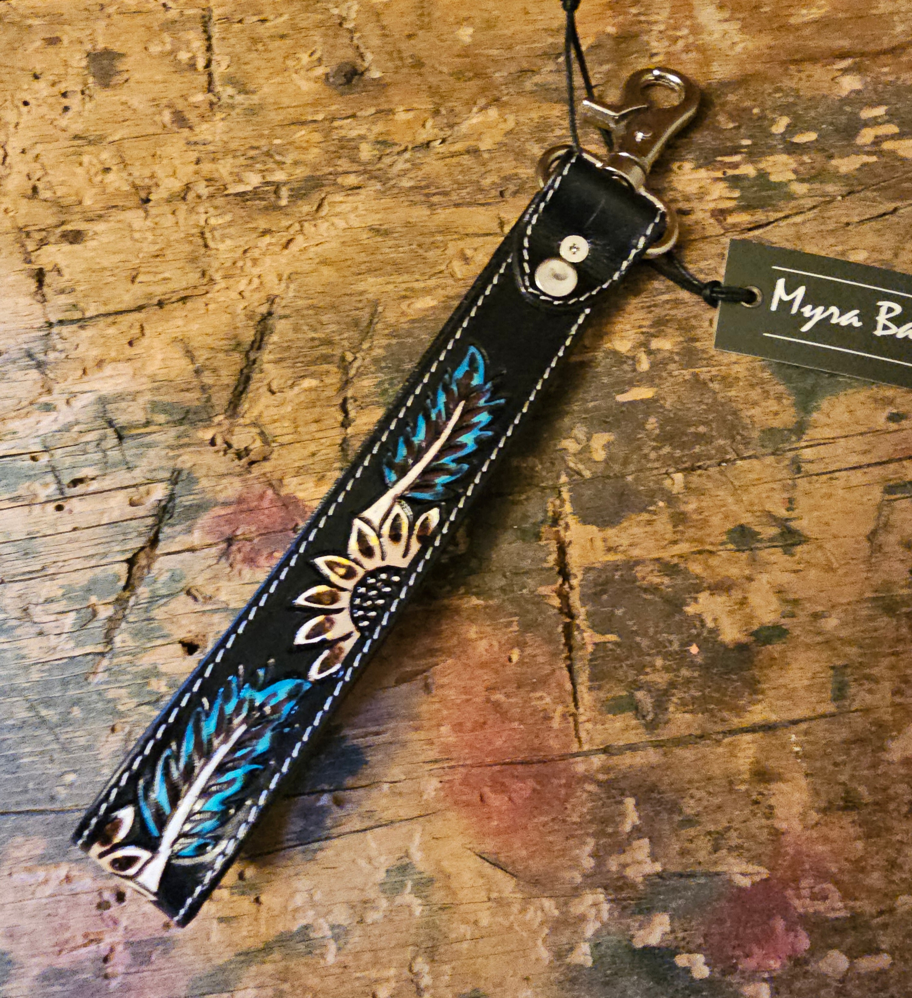 Cheyenne Bloom Hsnd Tooled Key Fob – Western Iron